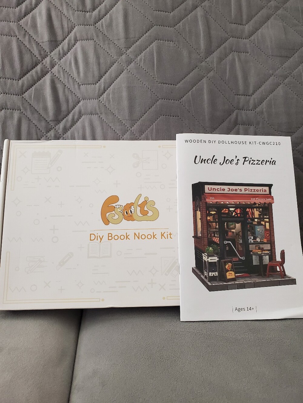 DIY Book Nook Kit, Joe's Pizzeria